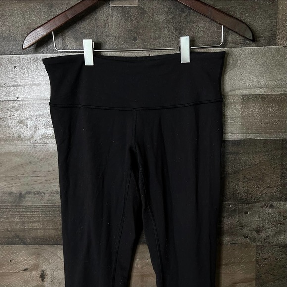 SOLD Lululemon Wunder Under Leggings 6 - Picture 2 of 4